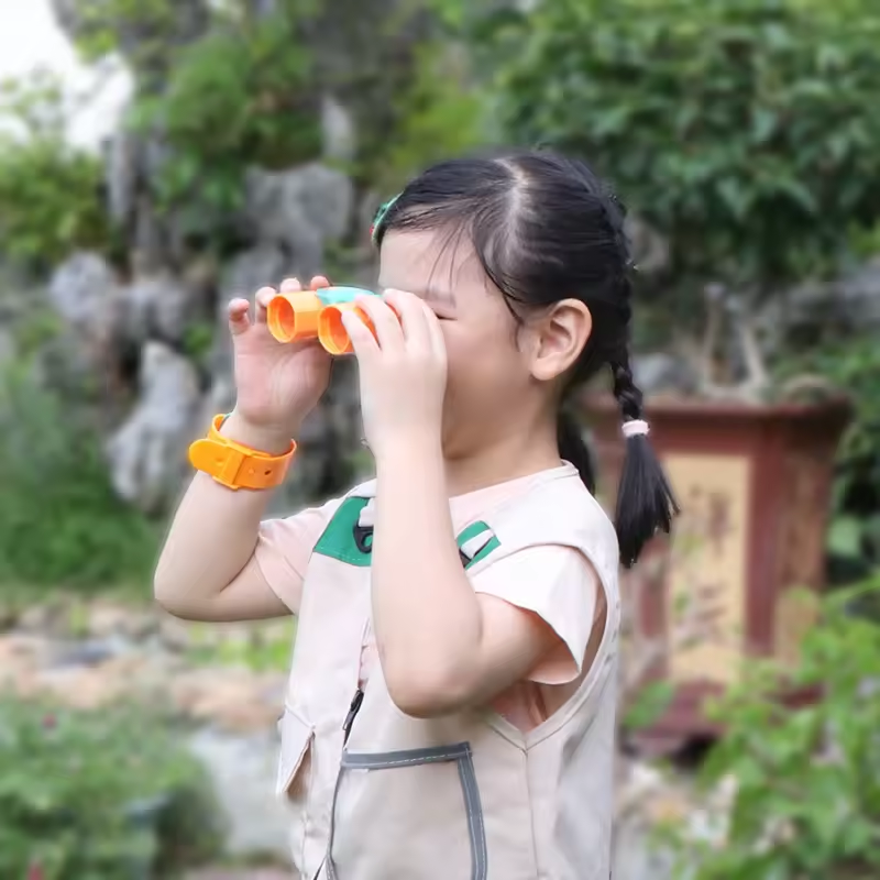 Explorer Kit for Kids Bug View - Outdoor Adventure Kit For Kids のレビューと価格